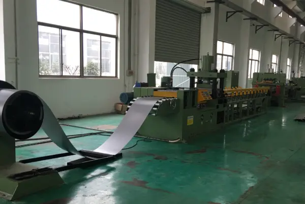 Lightweight Heat Sink for Small-Size Electronic Components