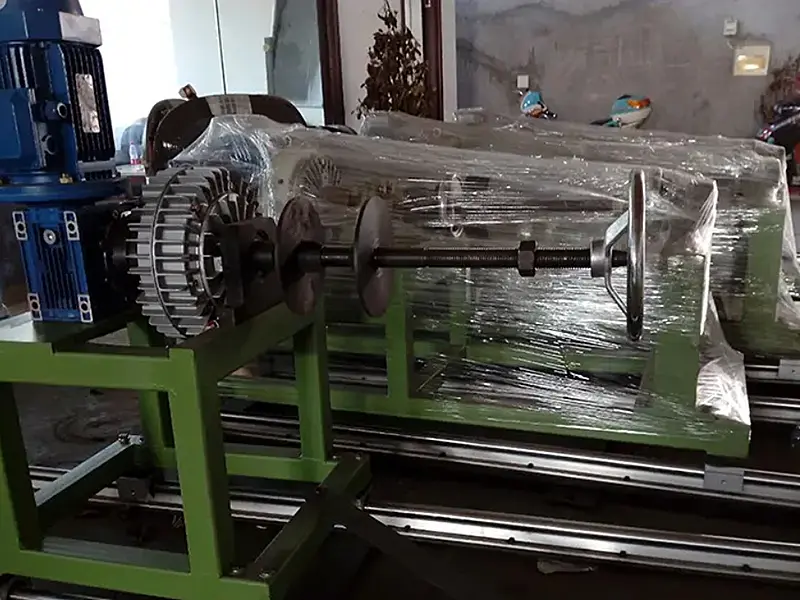 winding machine.jpg